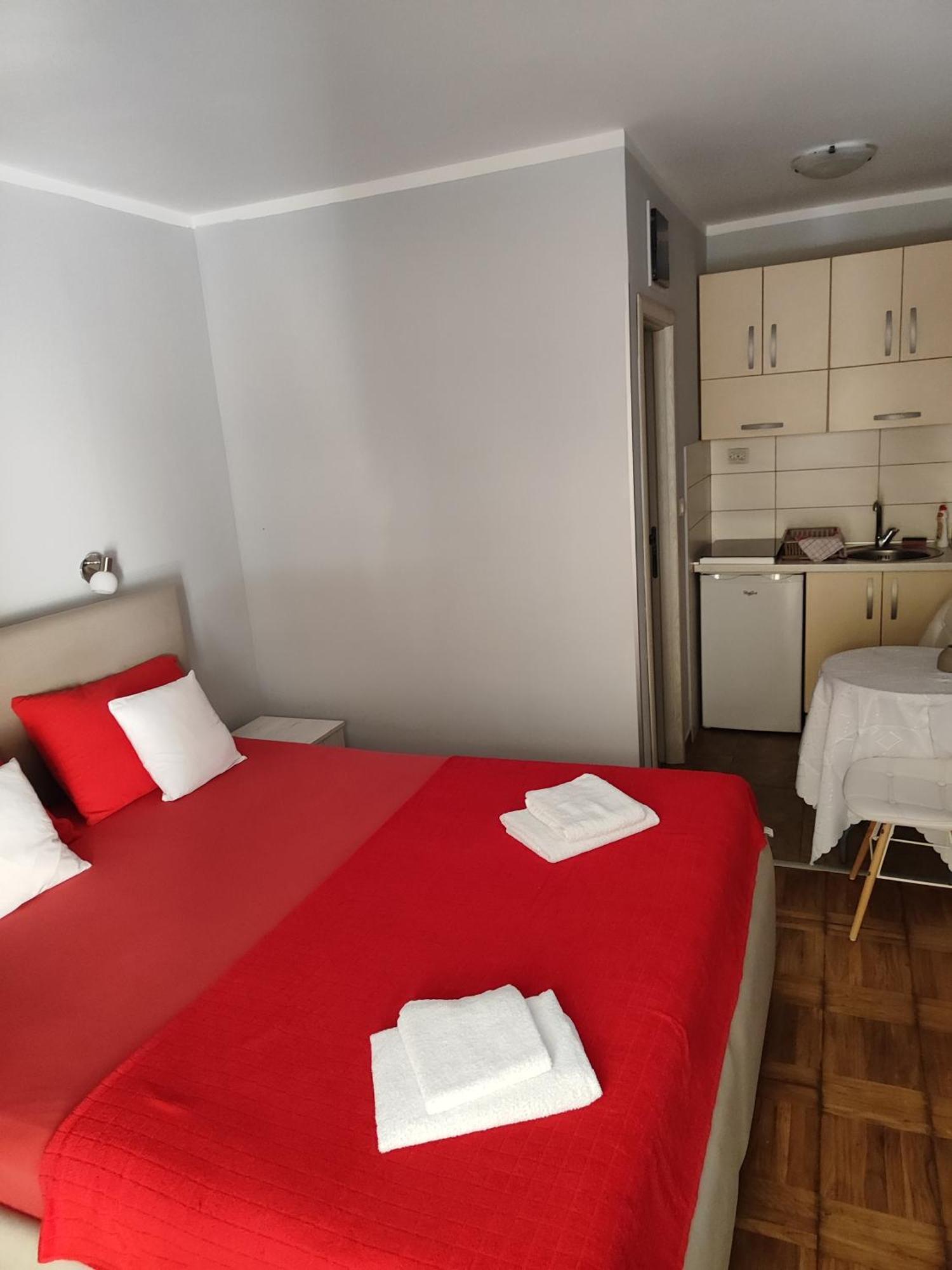 Radovic 2 Guest house Budva